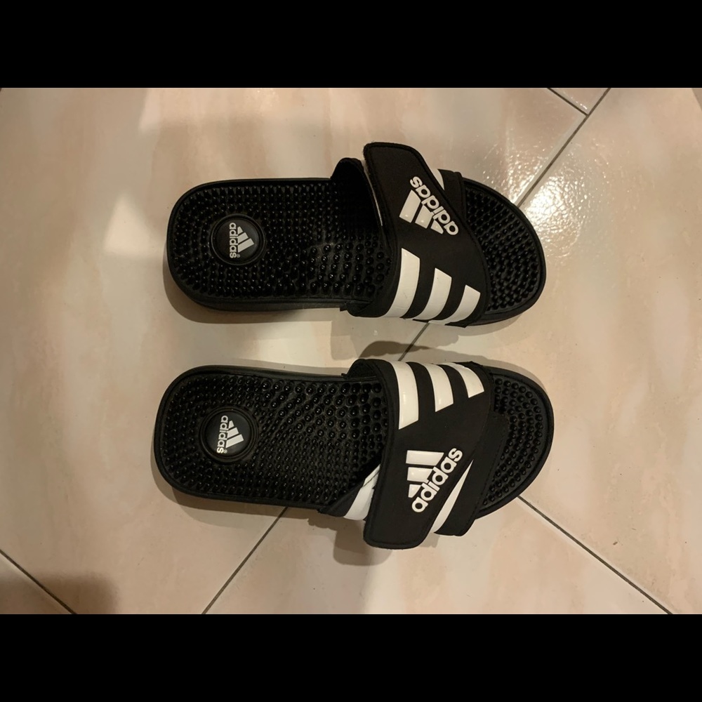 Boys Adidas slip on sandals